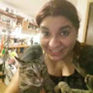 Meet your Posher, Daniela